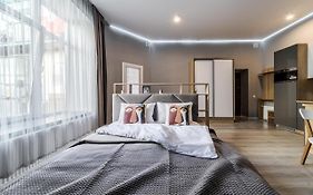 Inshiapartments On Popovycha Str 3